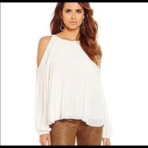 NWT cream cold shoulder top